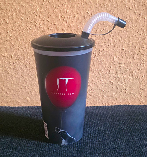 Trinkbecher mit strohhalm - mit, strohhalm,